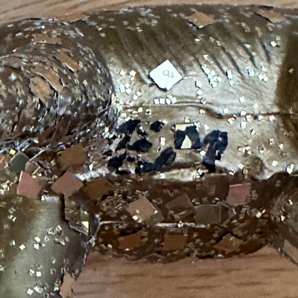 Vintage Gold Glitter Hard Plastic Deer Reindeer with Bell - Picture 12 of 12